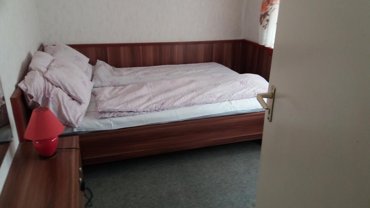 Family Home Apartment Zamárdi Екстериор снимка