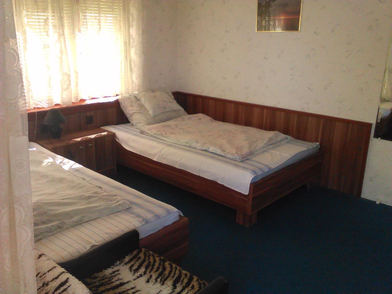Family Home Apartment Zamárdi Екстериор снимка